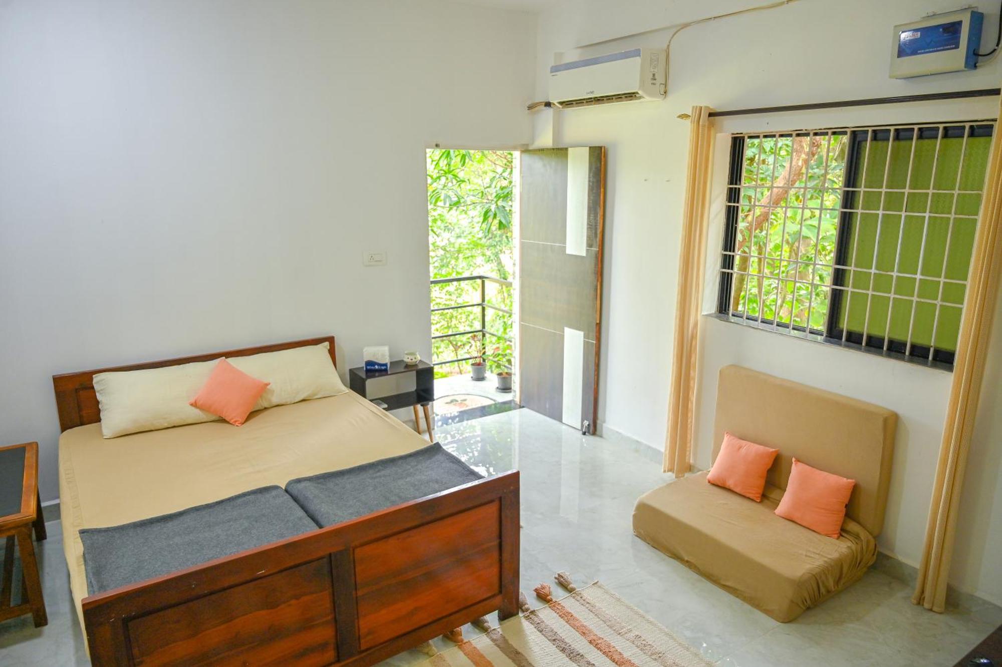 Shell House - Private Stay With Garden View In Arambol Мандрем Экстерьер фото
