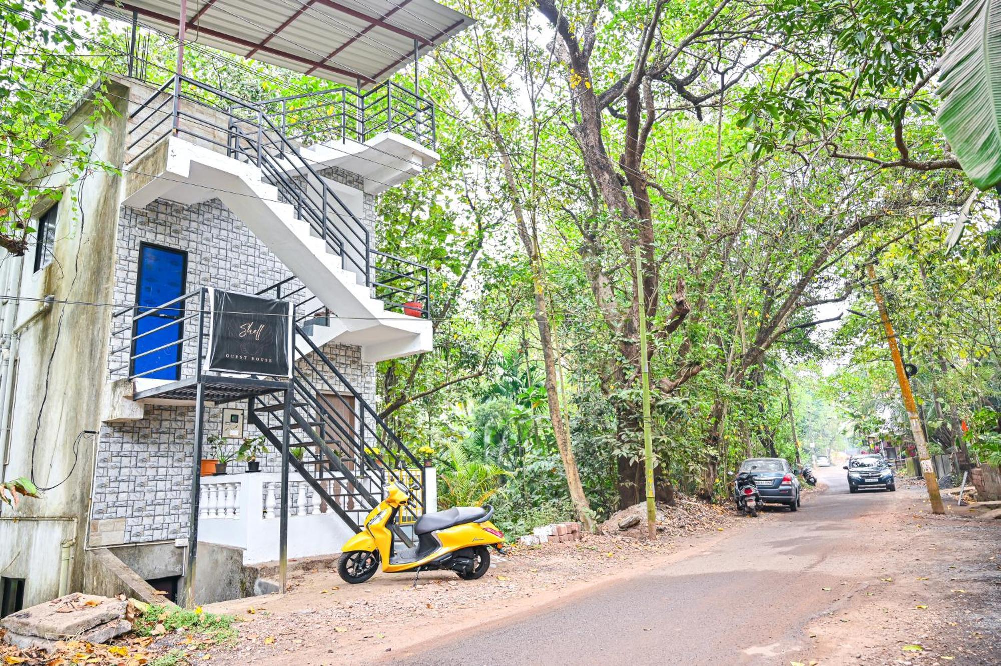 Shell House - Private Stay With Garden View In Arambol Мандрем Экстерьер фото