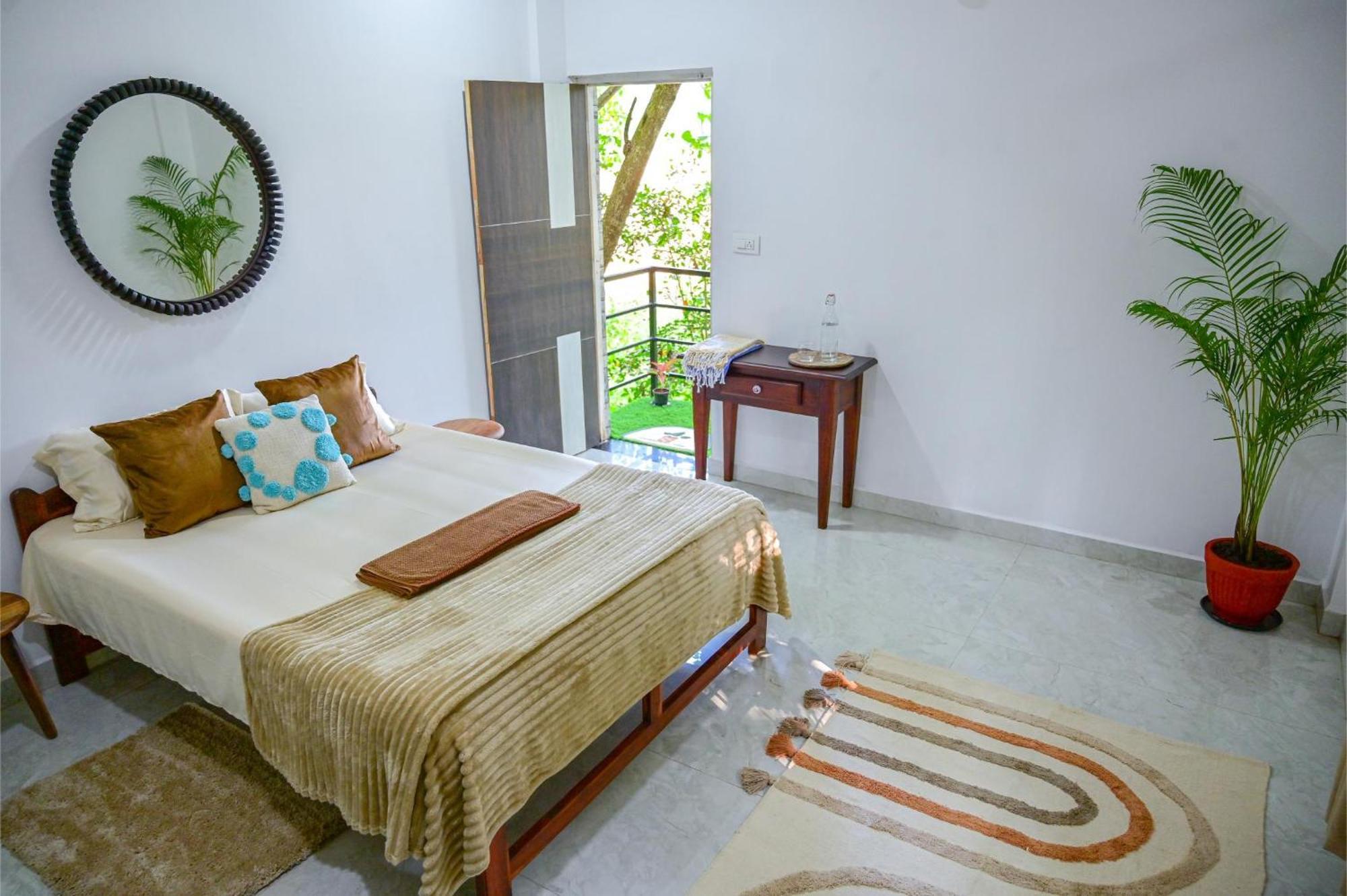 Shell House - Private Stay With Garden View In Arambol Мандрем Экстерьер фото